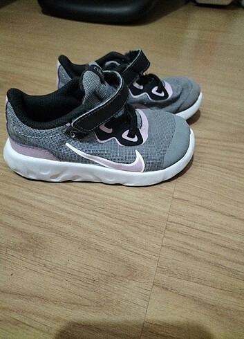 Nike orjinal kusursuz sıfır ayarında alan pişman olmaz????????