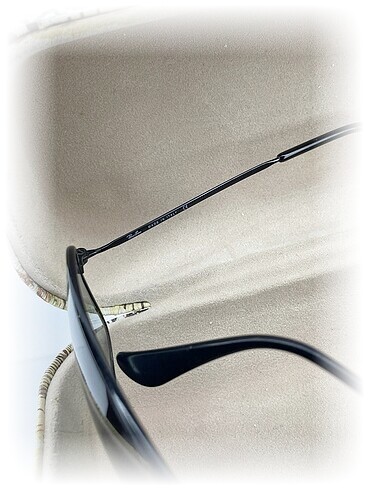 Beden Ray Ban Gözlük %70 İndirimli.