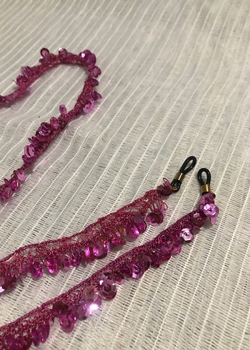 Pembe Pullu El Yapımı Gözlük Zinciri - Görsel 3