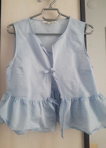 Mavi Fırfırlı Kolsuz Bluz