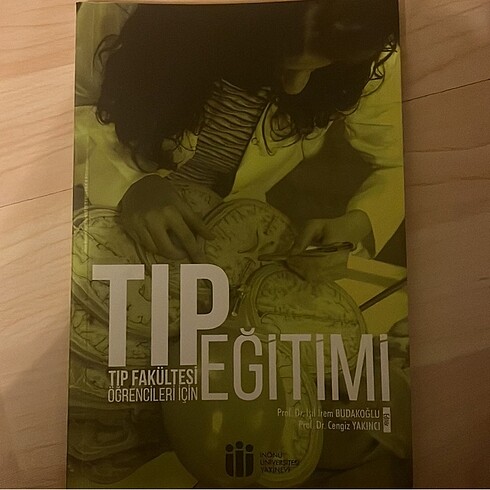 Tıp Fakültesi Öğrencileri İçin Tıp Eğitimi