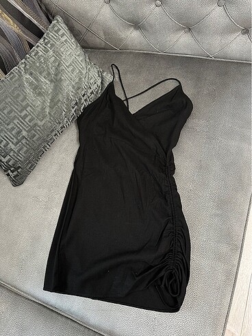 Bershka Elbise