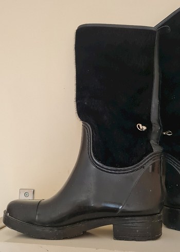 Siyah Kürklü Dizüstü Yağmur Botu - Görsel 4