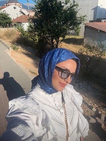  Beden Fendi Şal