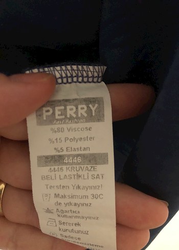 Drapeli V Yakalı Lacivert Kadın Bluz - Görsel 4