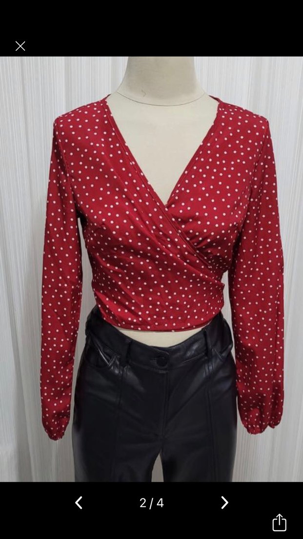 Shein Kırmızı Puantiyeli Kuşaklı V Yakalı Bluz - Görsel 2