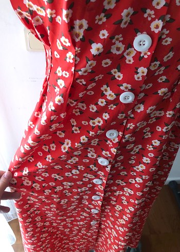 Shein Düğmeli V Yakalı Kırmızı Uzun Elbise - Görsel 5