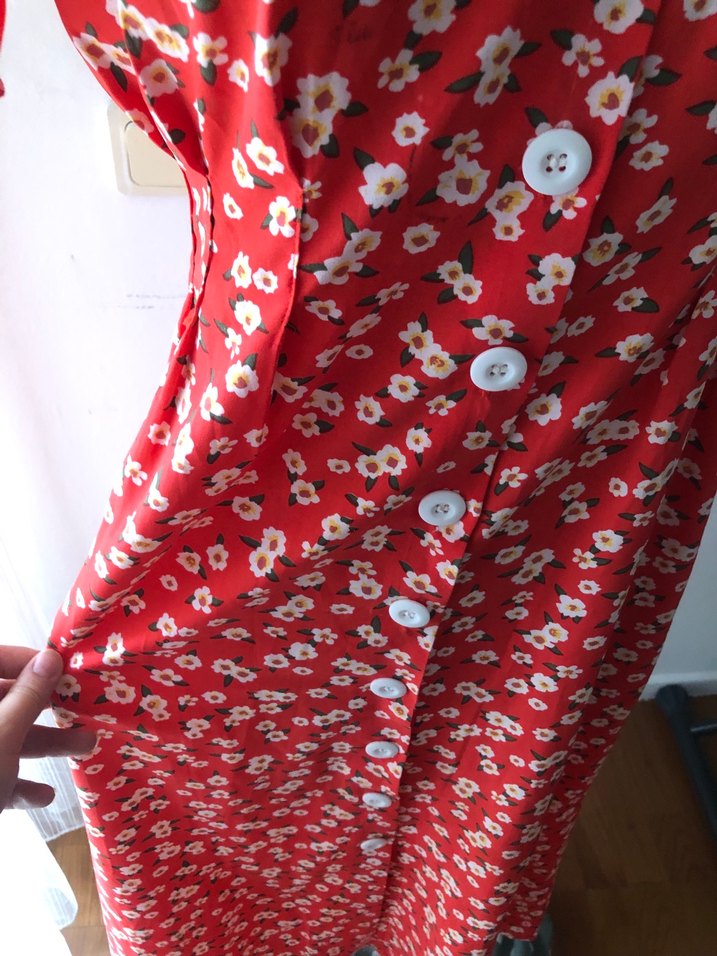 Shein Düğmeli V Yakalı Kırmızı Uzun Elbise - Görsel 5