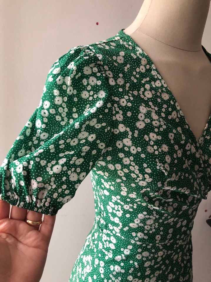 Shein Yeşil V Yaka Vintage Midi Elbise - Görsel 4