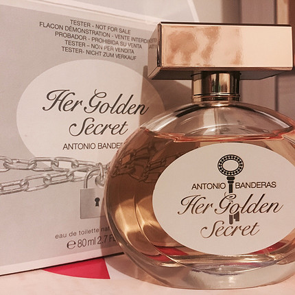 Diğer ANTONIO BANDERAS- Her Golden Secret
