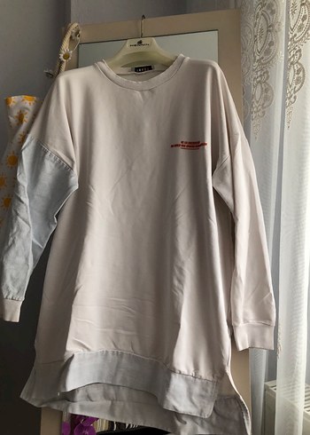 m Beden Beyaz Oversize Pamuklu Sweatshirt