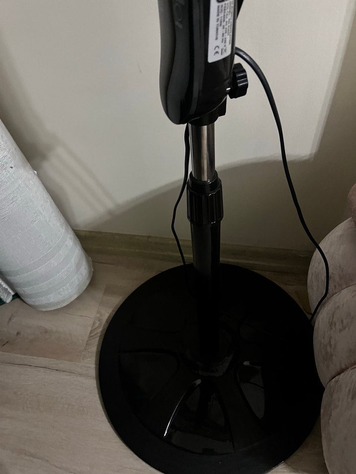 Siyah Ayaklı Vantilatör - Görsel 3