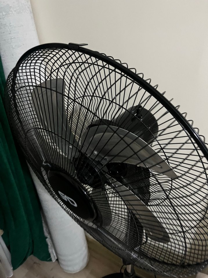 Siyah Ayaklı Vantilatör - Görsel 4