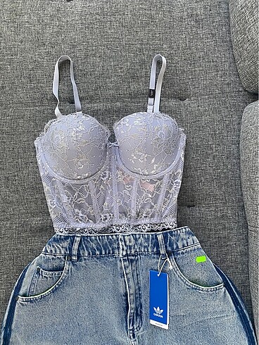 Adidas Kot etek+ Victoria?s secret büstiyer takım
