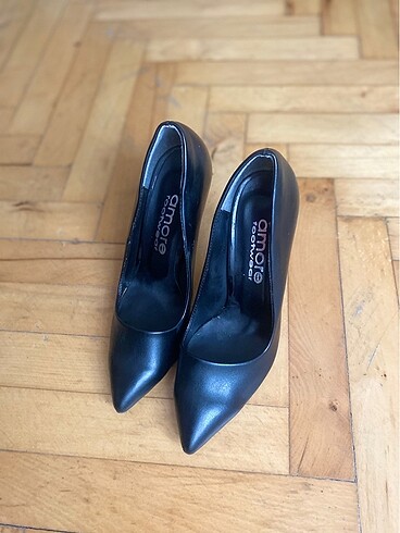 Diğer Stiletto