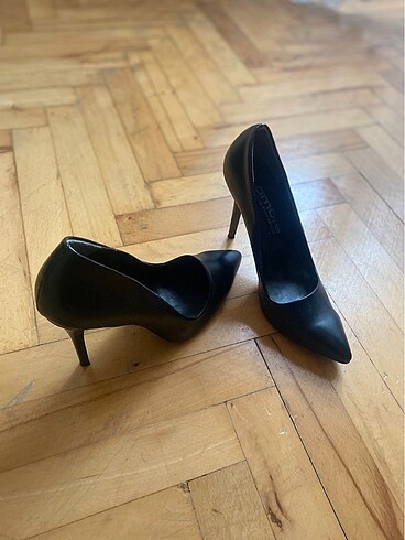 36 Beden siyah Renk Stiletto