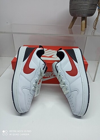 37 Beden beyaz Renk Nike court beyaz siyah kırmızı ithal kalite unisex 