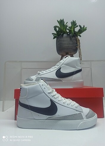 36 Beden beyaz Renk Nike Blazer Mid77 Bileklik Unisex