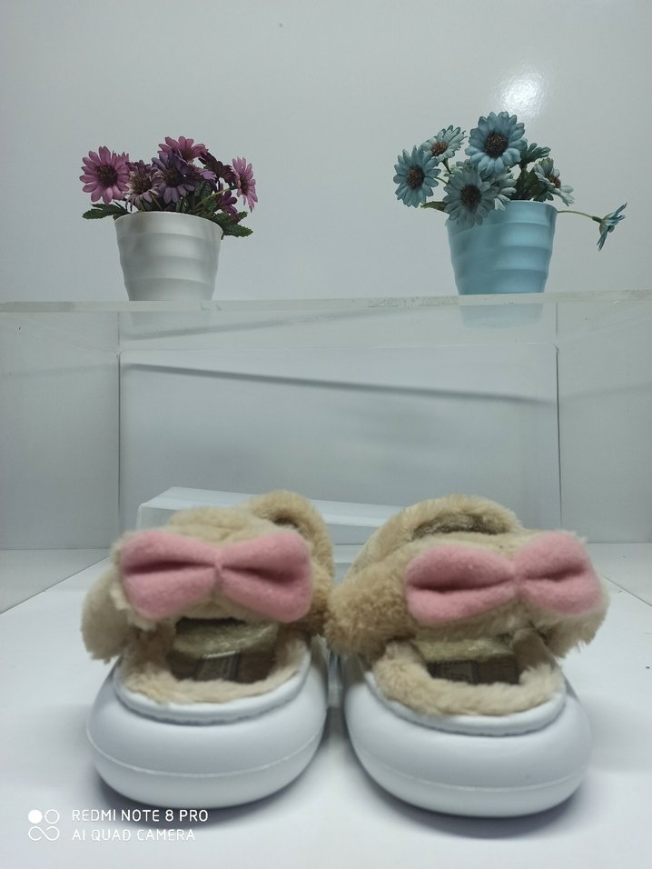 Peluş Ev Terliği Ses Yapamaz Kaymaz - Görsel 5