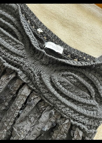 Uzun Siyah Askılı pullu elbise - Görsel 2