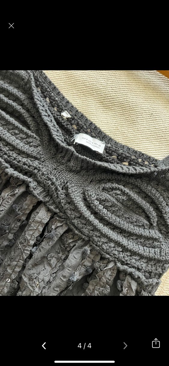 Uzun Siyah Askılı pullu elbise - Görsel 2