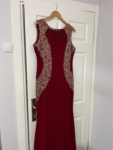 Bordo abiye