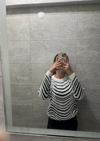 Zebra Desenli siyah beyaz Kadın Kazak