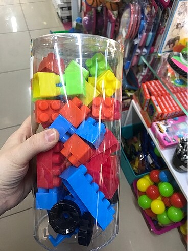 Lego oyuncak