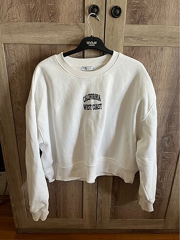 sweatshirt geçen sezon