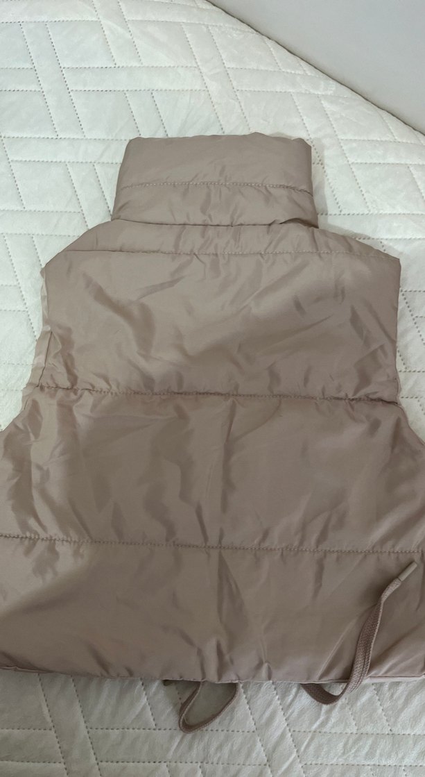 Bej Midi Kadın Kolsuz Kışlık Mont - Görsel 5