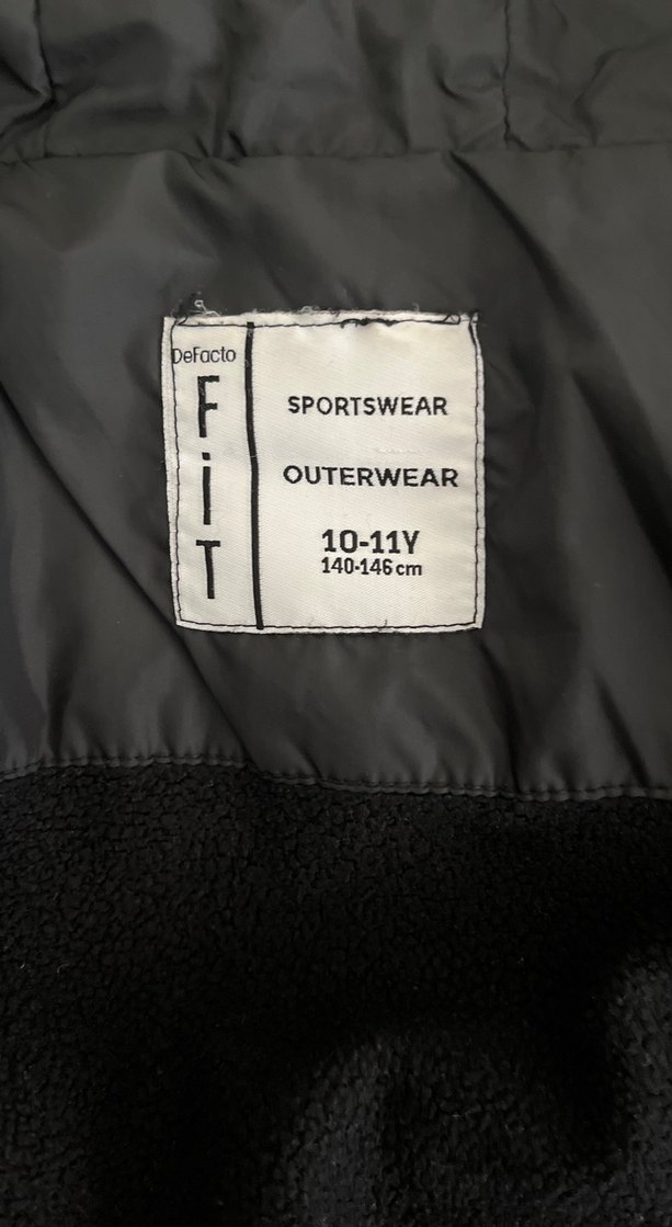 Siyah kız çoçuk Puff Mont Yüksek Yakalı - Görsel 4