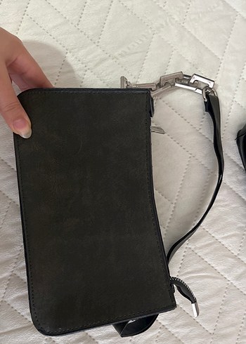 Siyah ve haki Çantalar - Görsel 4