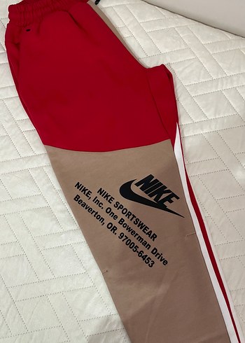 Kırmızı Fermuarlı Nike Erkek Eşofman Altı - Görsel 2