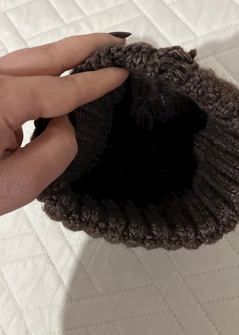 Kahverengi Örgü Kadın Bere - Görsel 3