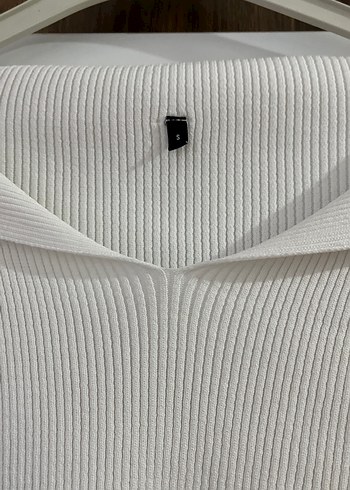 Beyaz V Yaka Fitilli Kadın Kazak - Görsel 2