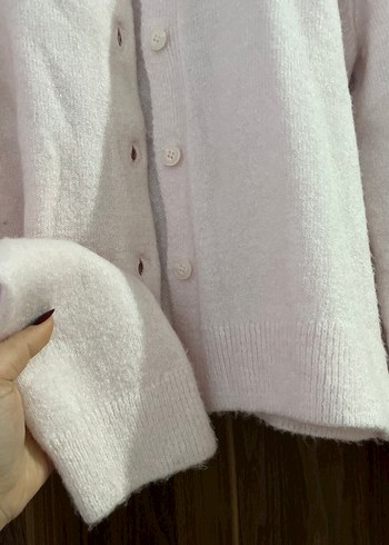 Düğmeli pembe
Midi Kadın Hırka - Görsel 2