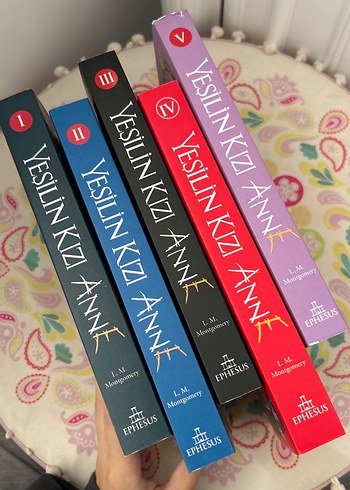 Yeşilin Kızı Anne Roman Seti (5 Kitap)