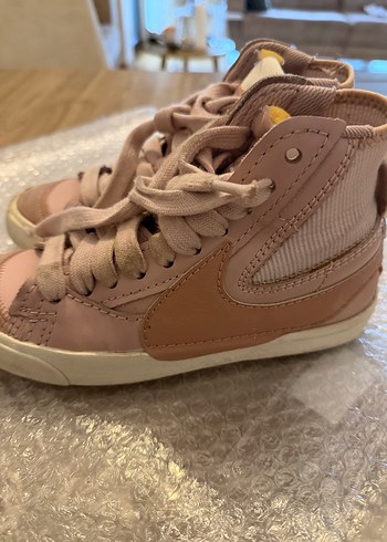 pembe nike blazer mid - Görsel 2