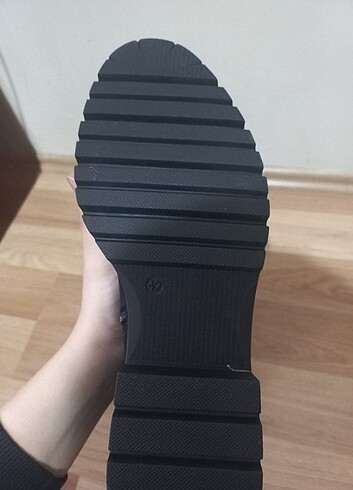 42 Beden Deichman kürklü bot