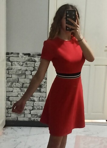 36 Beden Kırmızı elbise 