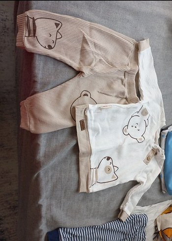 Sarı Pamuklu Erkek Bebek Kısa Kollu Body - Görsel 11