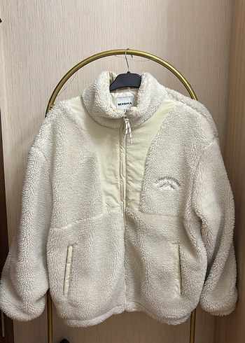 Bershka ürünü