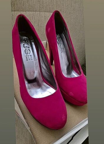 Topuklu ayakkabı - Görsel 3