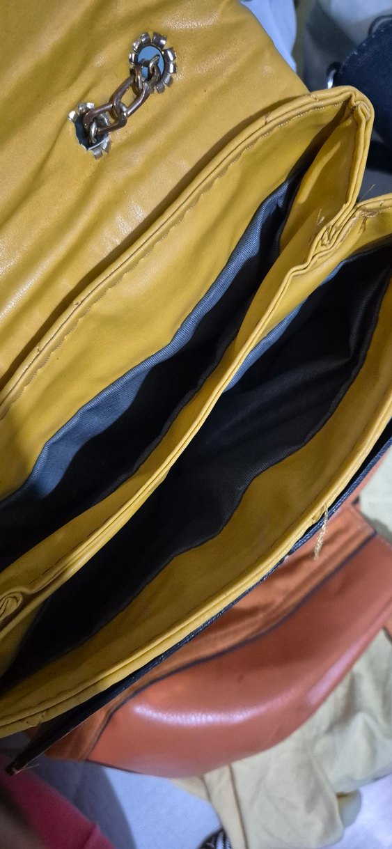 Sarı Deri Fermuarlı Kadın Çantası - Görsel 2