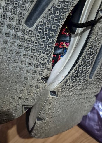 Kadın Çok Renkli Yılan Desenli Dolgu Topuklu Spor Ayakkabı - Görsel 3