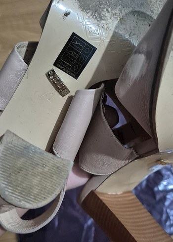 Bej Kadın Dolgu Topuklu Sandalet - Görsel 4