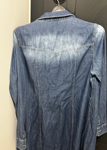 Düğmeli Uzun Kollu Mavi Denim Ceket - Görsel 4