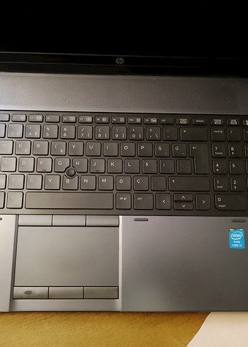 HP ZBook 17- i7 4. Nesil 4GB Ekran  Kartı 17 inç - Görsel 3