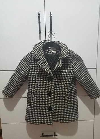 AZ KULLANILMIŞ ÇOCUK KABAN - Görsel 2