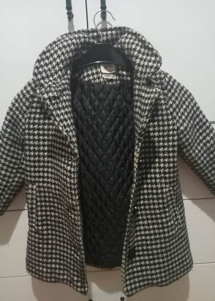 AZ KULLANILMIŞ ÇOCUK KABAN - Görsel 4